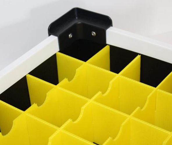 Plastic Storage Box With Divider